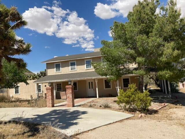 55346 PIPES CANYON RD, YUCCA VALLEY, CA 92284, photo 1 of 9