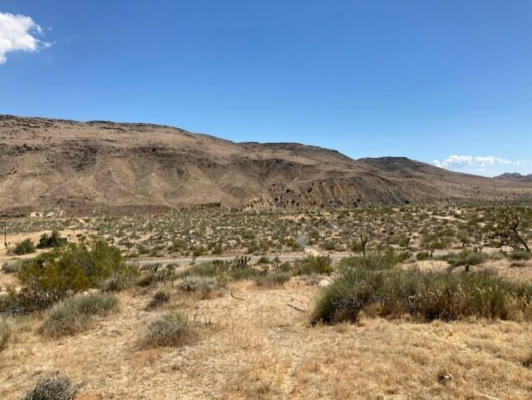 55346 PIPES CANYON RD, YUCCA VALLEY, CA 92284, photo 4 of 9